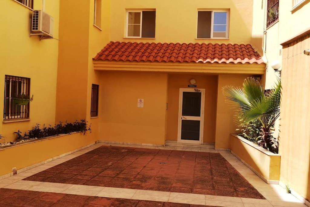 Apartamento Lujoso Piso Centro Aparcamiento Privado, Terraza & Ac Málaga Exterior foto