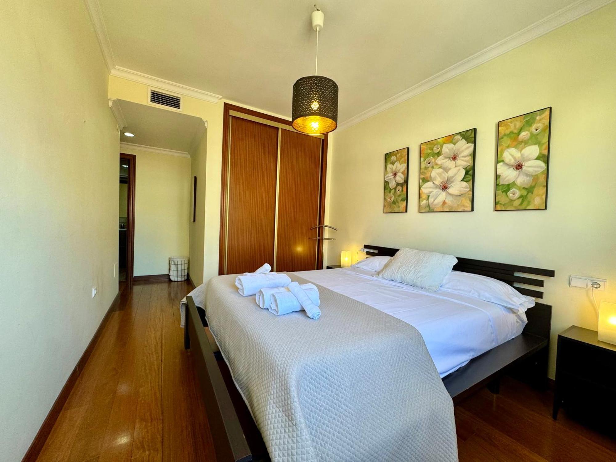 Apartamento Lujoso Piso Centro Aparcamiento Privado, Terraza & Ac Málaga Exterior foto