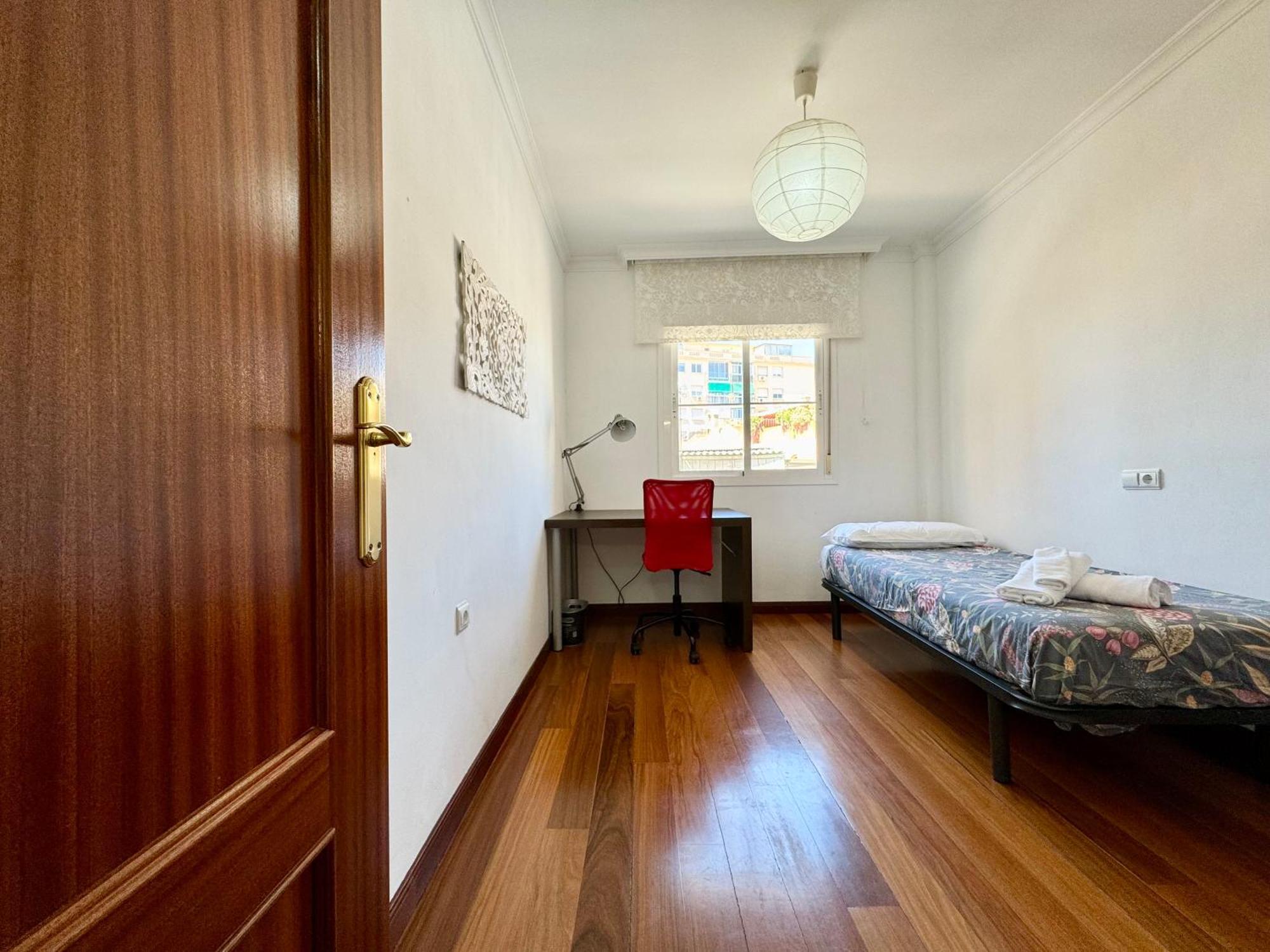Apartamento Lujoso Piso Centro Aparcamiento Privado, Terraza & Ac Málaga Exterior foto
